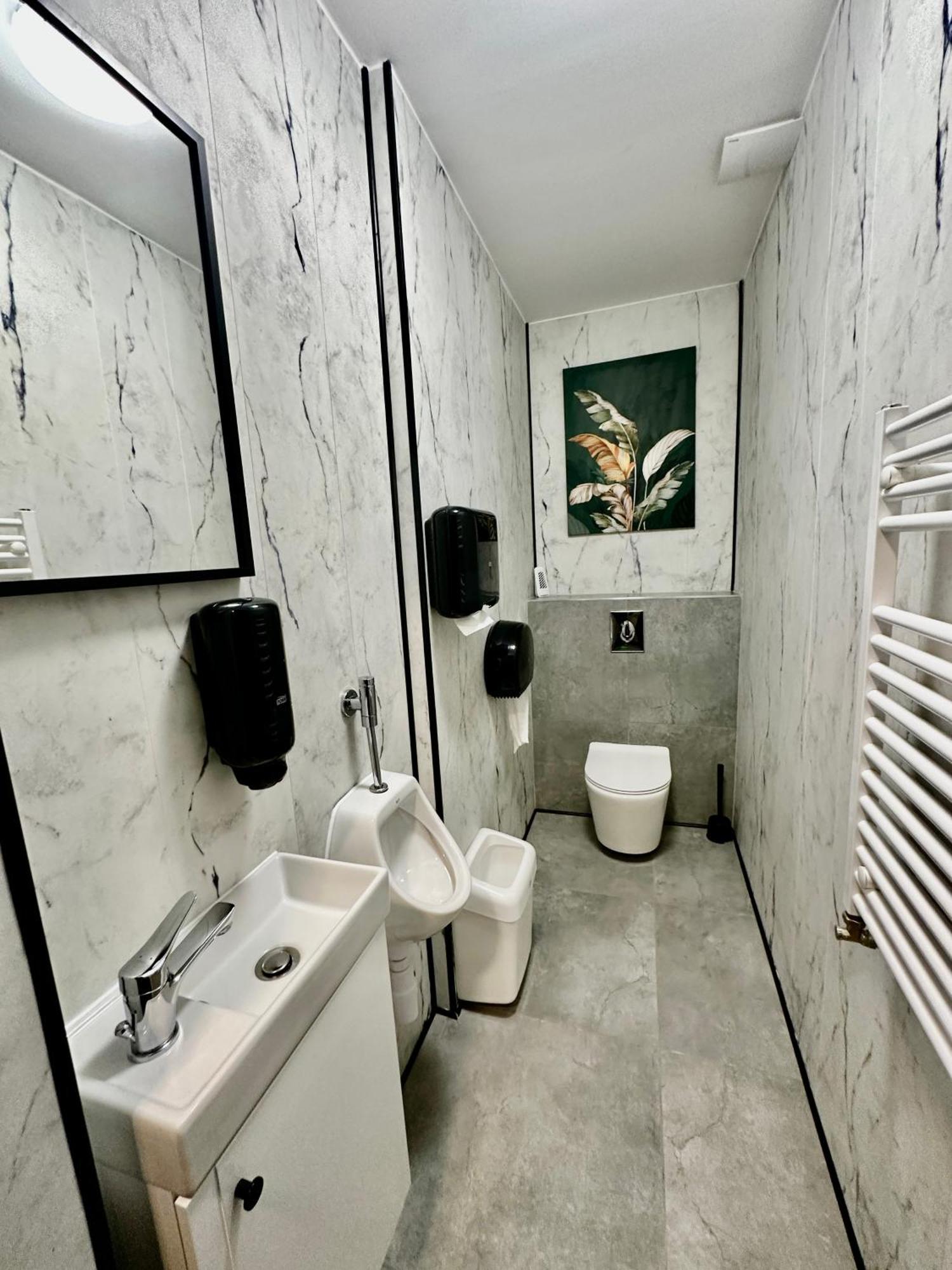 Poziom 4, Prywatna Lazienka, Wspolna Toaleta, Free Wi-fi, Free Parking Apartment