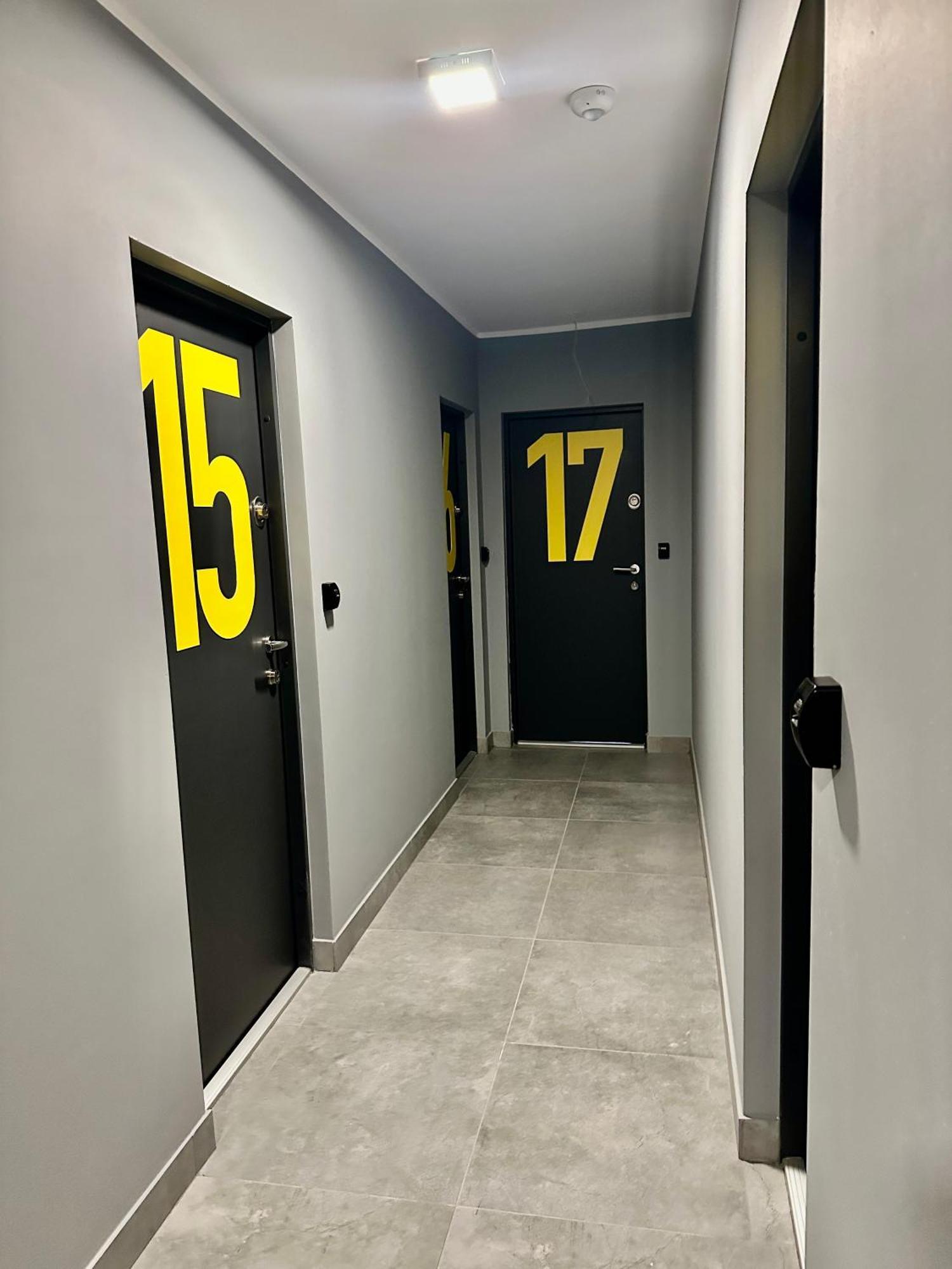 Poziom 4, Prywatna Lazienka, Wspolna Toaleta, Free Wi-fi, Free Parking * Kattowitz