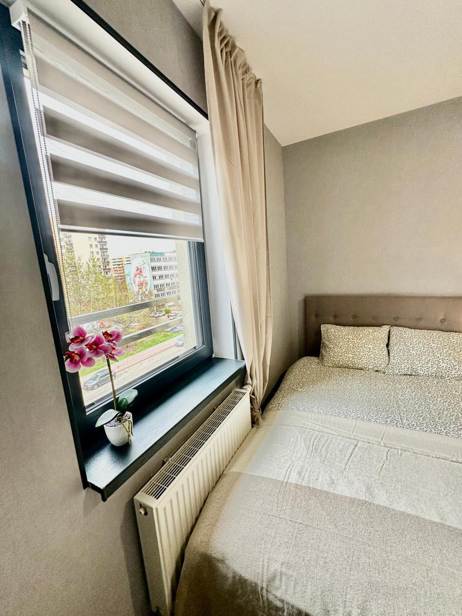 Poziom 4, Prywatna Lazienka, Wspolna Toaleta, Free Wi-fi, Free Parking Kattowitz
