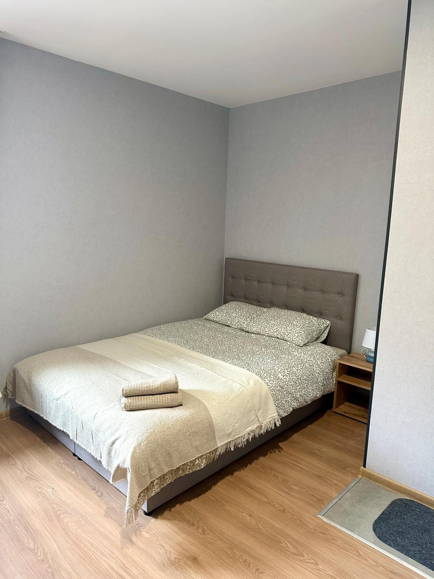 Poziom 4, Prywatna Lazienka, Wspolna Toaleta, Free Wi-fi, Free Parking Apartment