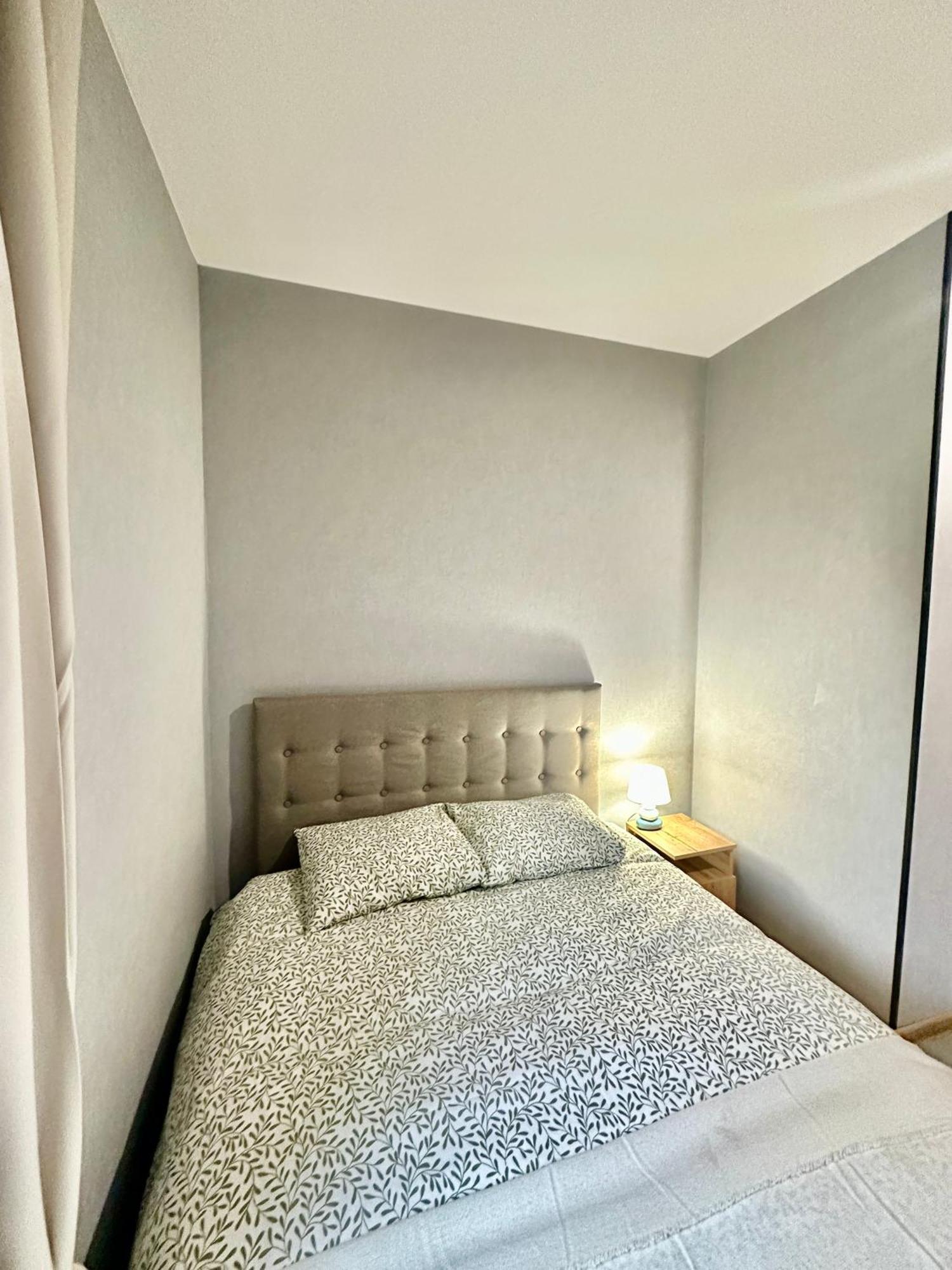Poziom 4, Prywatna Lazienka, Wspolna Toaleta, Free Wi-fi, Free Parking Apartment Kattowitz